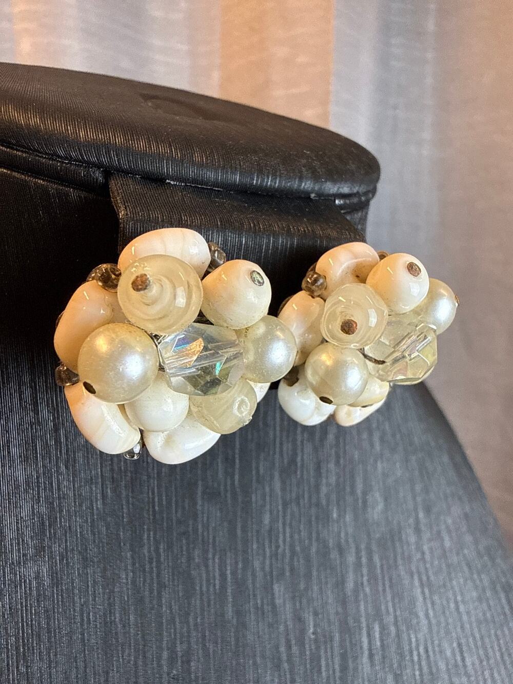 Vintage Art Glass Pearl and Crystal Clipon Earrings